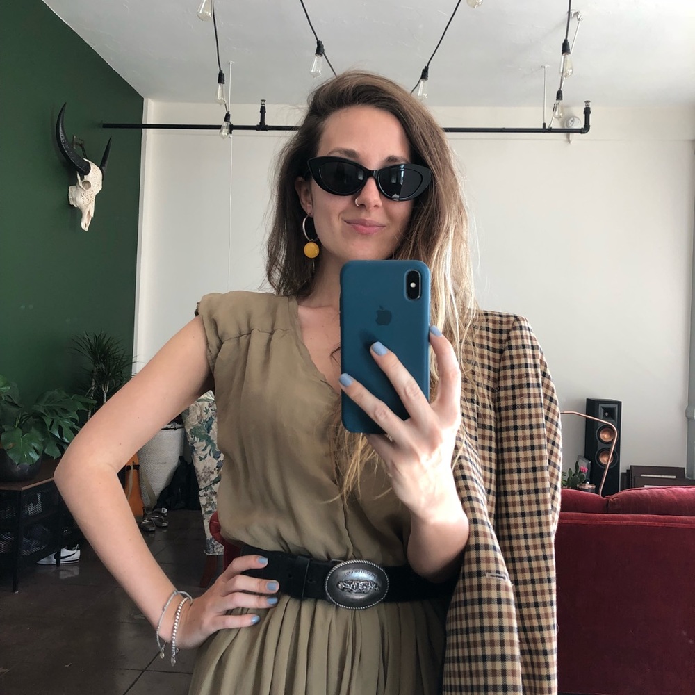 Stunning Alysi Chocolate Dress - Picture 4 of 5